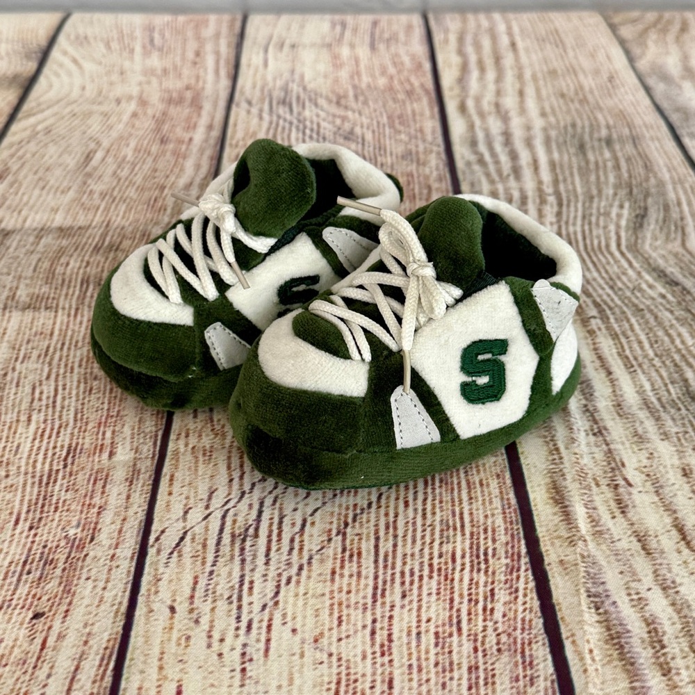 New Comfy Feet Baby Sneaker Slippers Michigan State University Spartans MSU